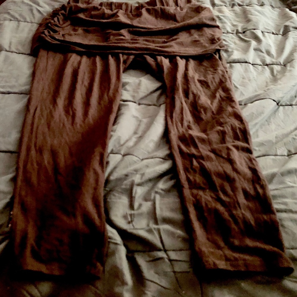 BLACK SKIRTED LEGGINGS